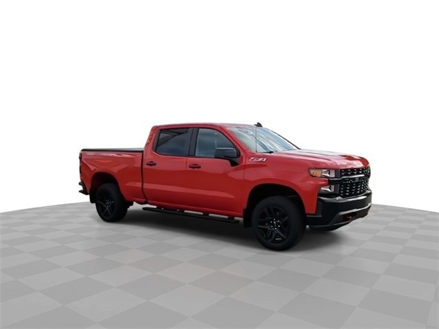 2021 Chevrolet Silverado 1500 Custom Trail Boss photo 2