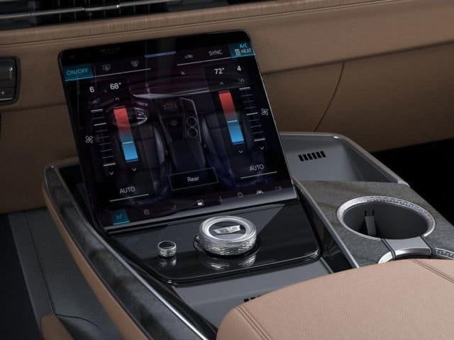 2025 Cadillac Escalade IQ Luxury 2 - Photo 23