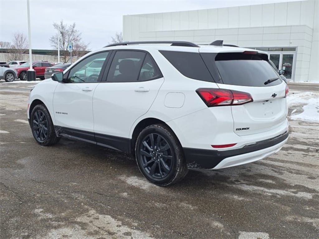 Used 2024 Chevrolet Equinox RS SUV