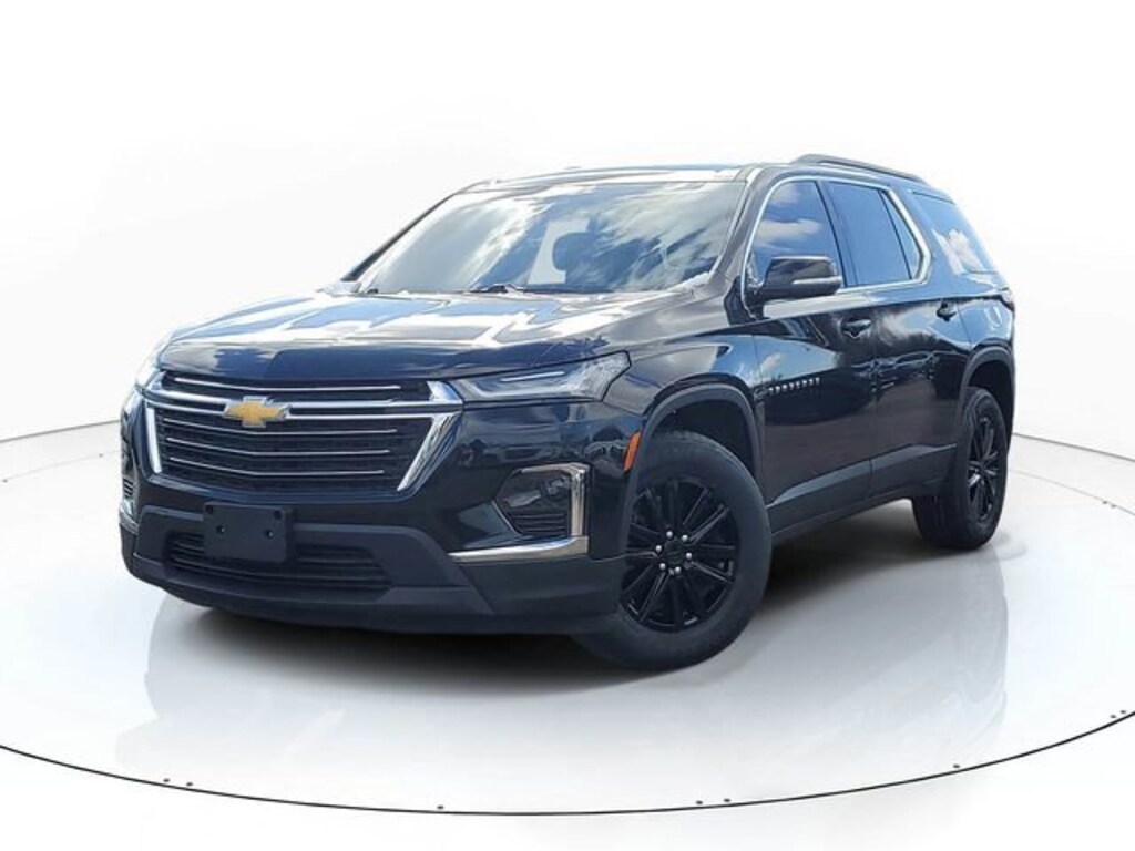 Used 2023 Chevrolet Traverse LT Cloth SUV