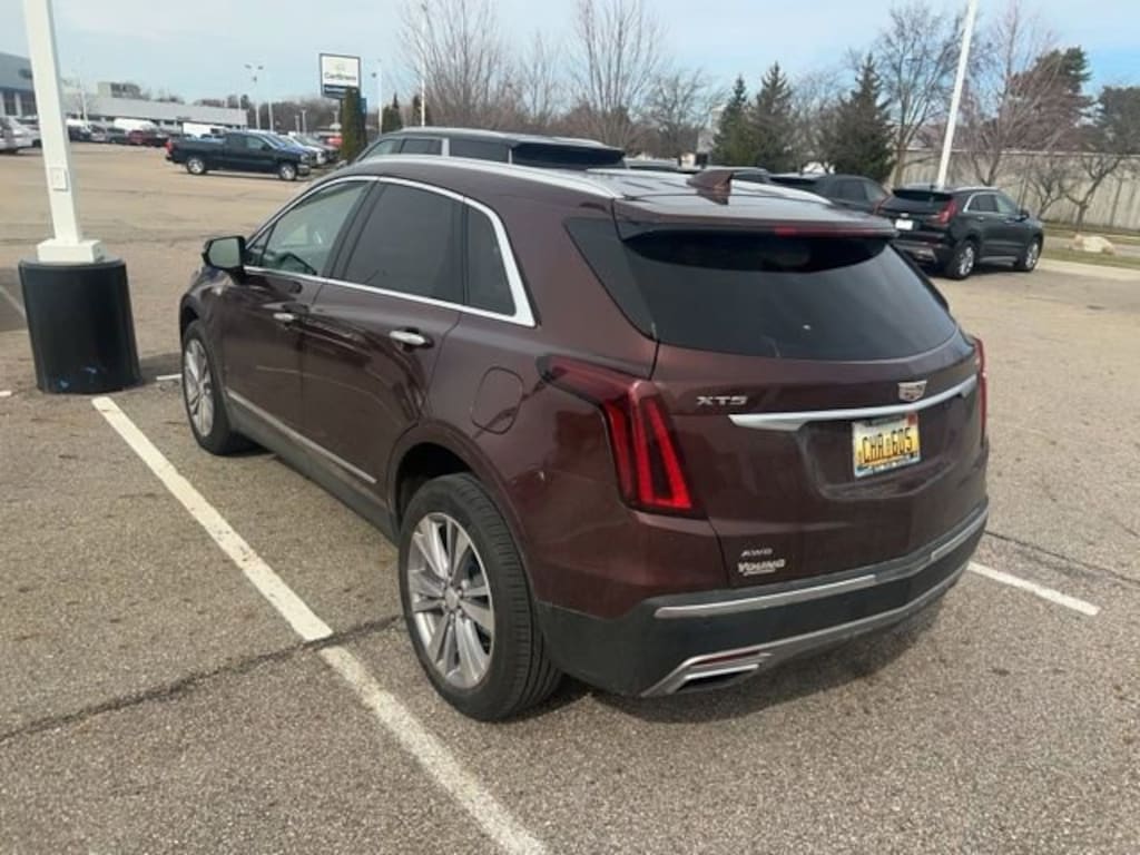 Used 2023 CADILLAC XT5 Premium Luxury SUV