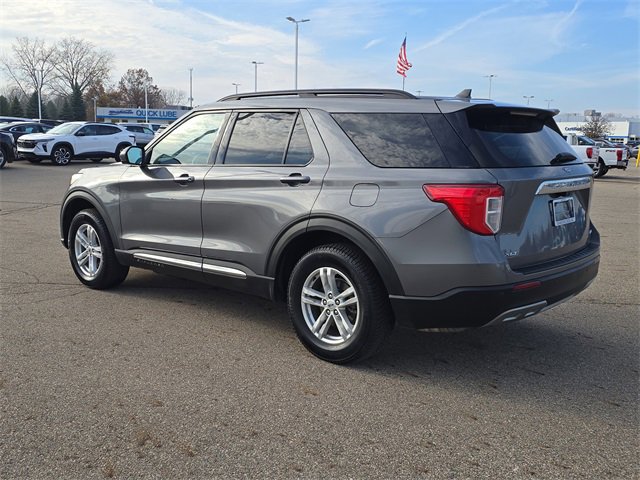 2021 Ford Explorer XLT photo 4