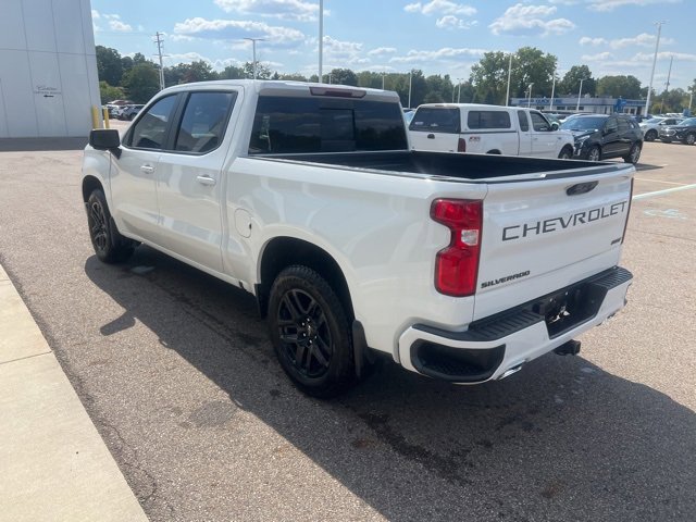 2025 Chevrolet Silverado 1500 RST photo 4