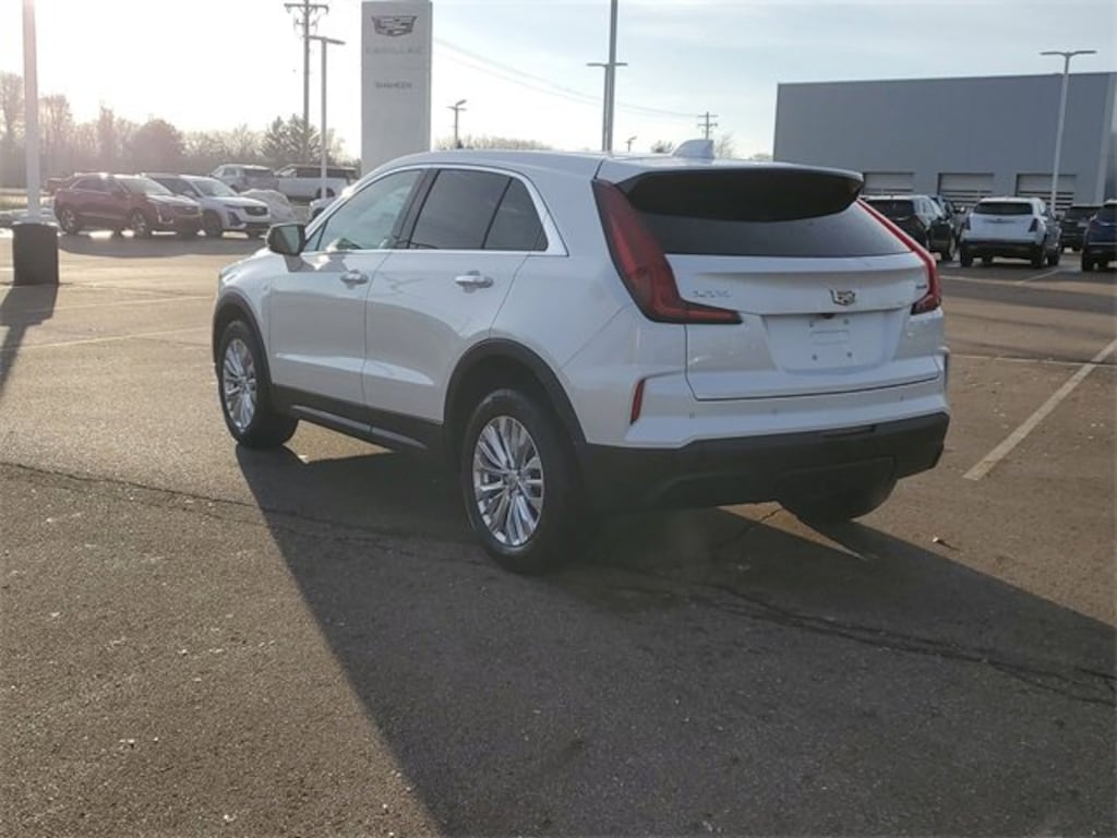 Certified 2024 CADILLAC XT4 Luxury SUV