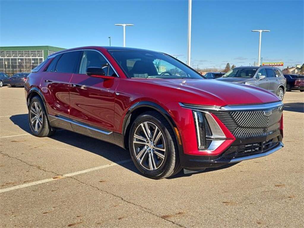Certified 2024 CADILLAC Lyriq Luxury 1 SUV