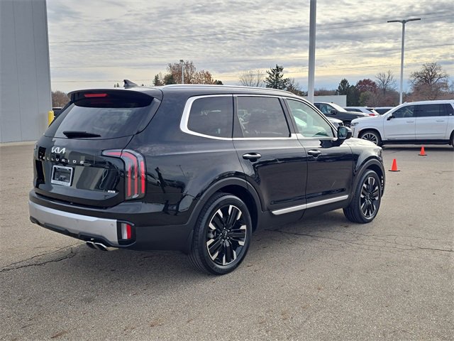 2023 Kia Telluride SX photo 3