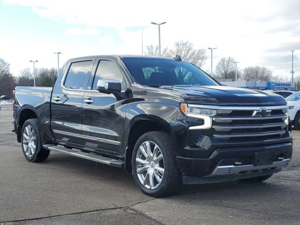 Used 2025 Chevrolet Silverado 1500 High Country Truck