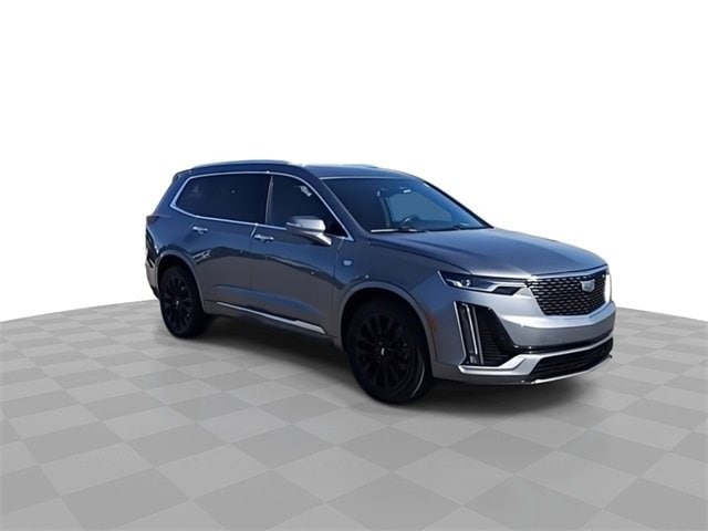 Used 2022 Cadillac XT6 Premium Luxury with VIN 1GYKPDRS9NZ143820 for sale in Lansing, MI