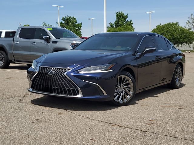 2025 Lexus ES 350 350 Ultra Luxury's photo