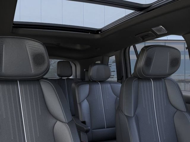 2026 Cadillac VISTIQ Luxury - Photo 24
