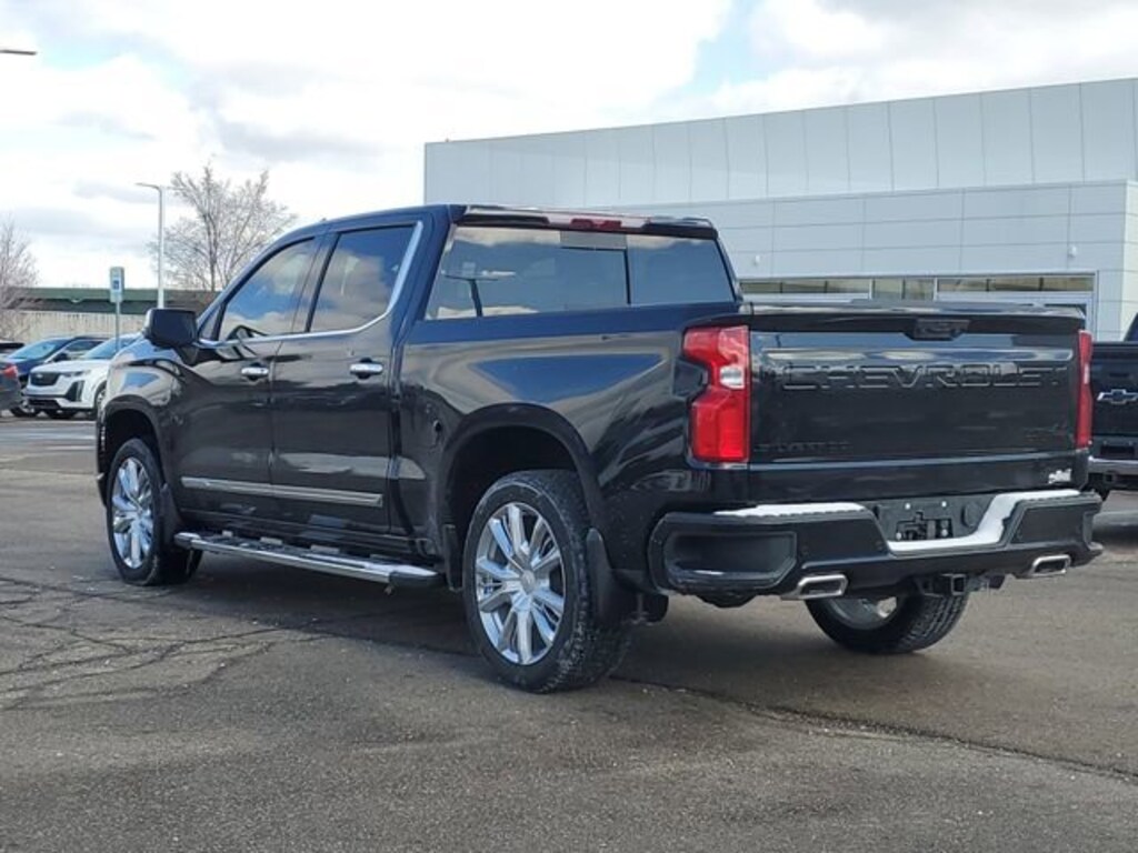 Used 2025 Chevrolet Silverado 1500 High Country Truck