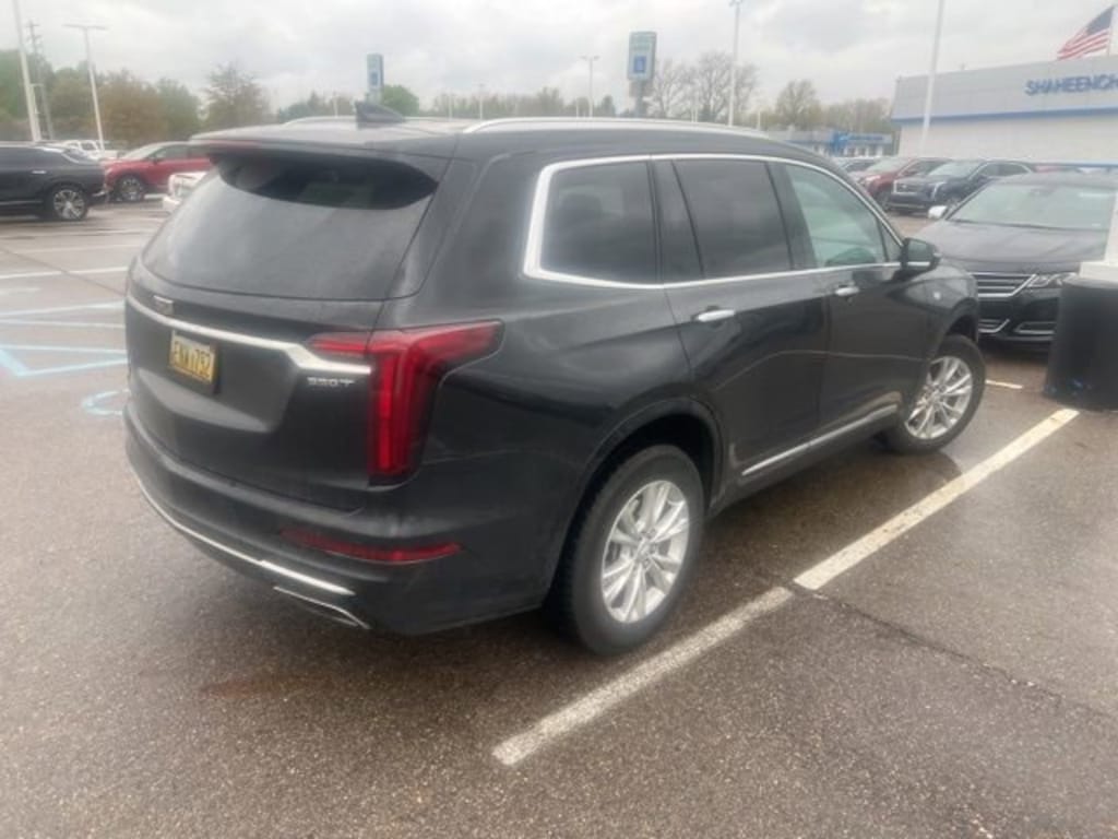 Certified 2025 CADILLAC XT6 Luxury SUV