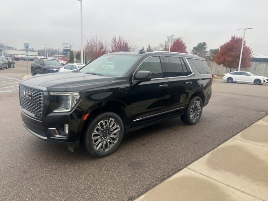 Used 2023 GMC Yukon Denali Ultimate SUV