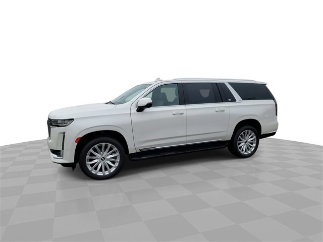 2025 Cadillac Optiq Luxury photo 4