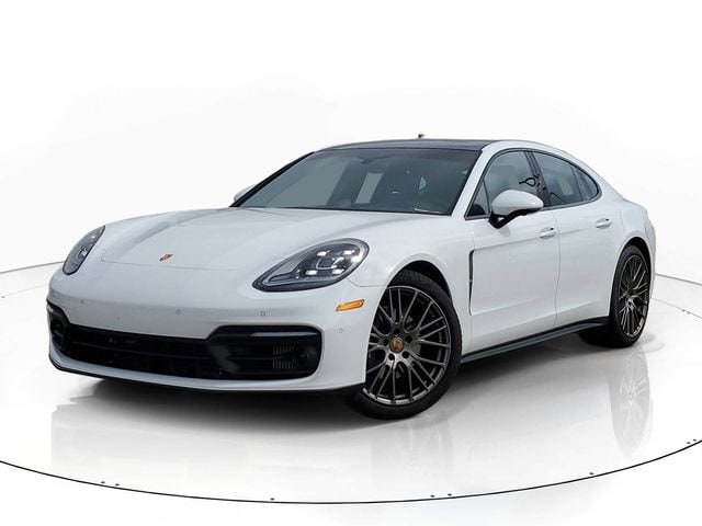 2023 Porsche Panamera Platinum Edition