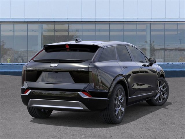 2026 Cadillac Optiq Luxury photo 4