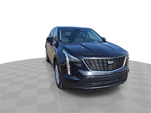 2022 Cadillac XT4 Luxury photo 3