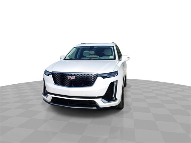 2023 Cadillac XT6 Premium Luxury photo 3