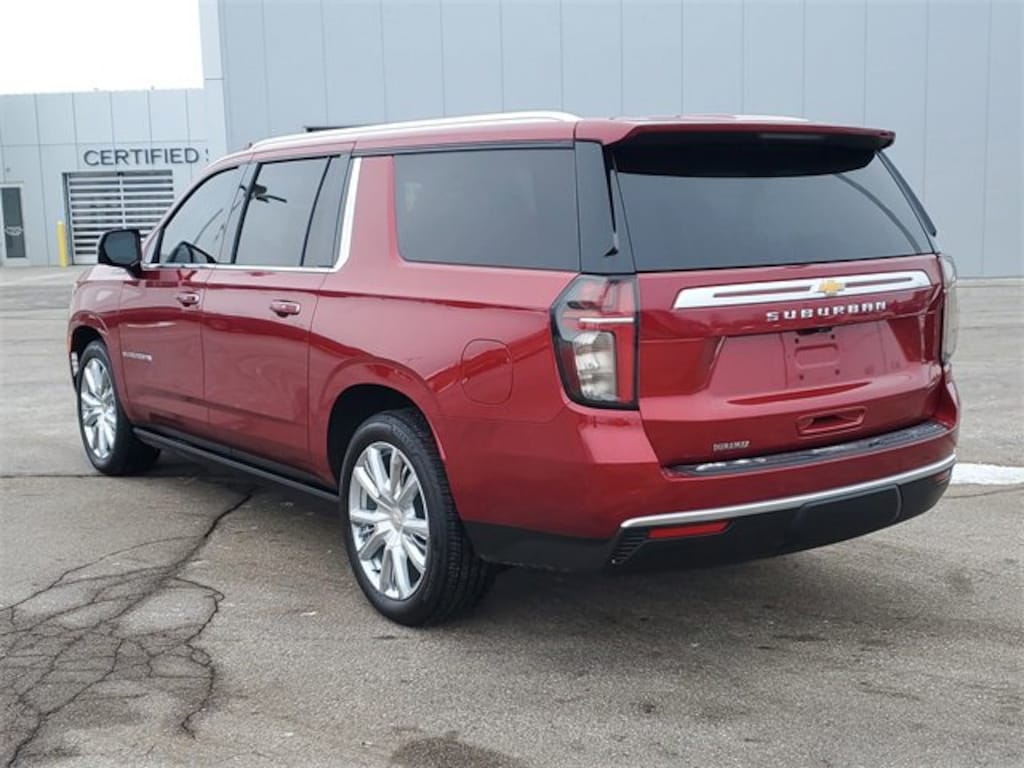 Used 2024 Chevrolet Suburban High Country SUV