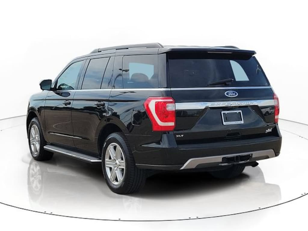 Used 2018 Ford Expedition XLT