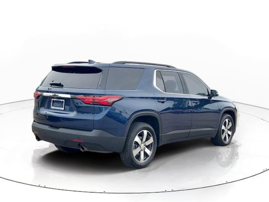 Used 2023 Chevrolet Traverse LT Leather SUV