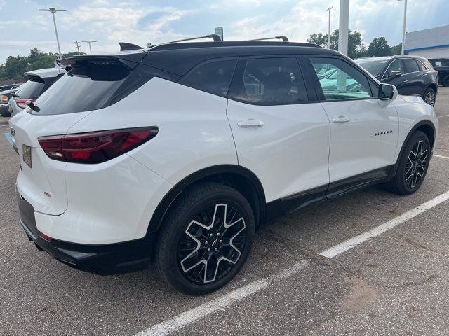 2023 Chevrolet Blazer RS photo 3