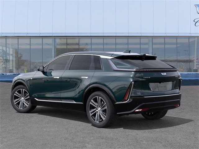 2026 Cadillac Lyriq Luxury photo 2