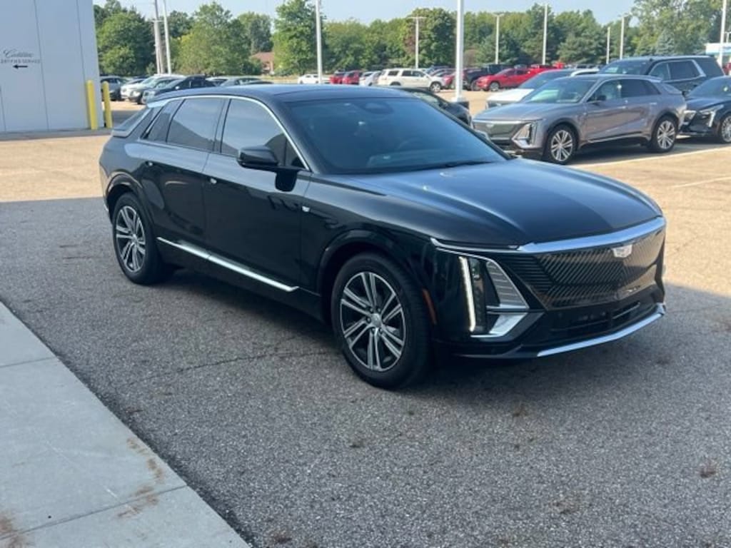 Certified 2024 CADILLAC LYRIQ Luxury 2 SUV