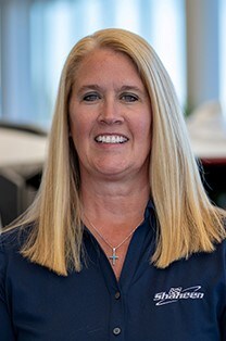 Staff member Jen Wagoner from ID_99250ecd61cb