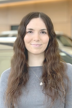 Staff member Megan Loop from ID_99250ecd61cb