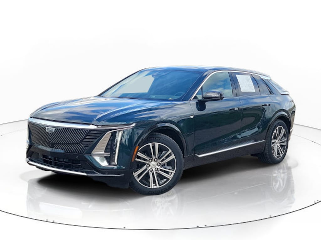 Used 2024 CADILLAC LYRIQ Luxury 2 SUV