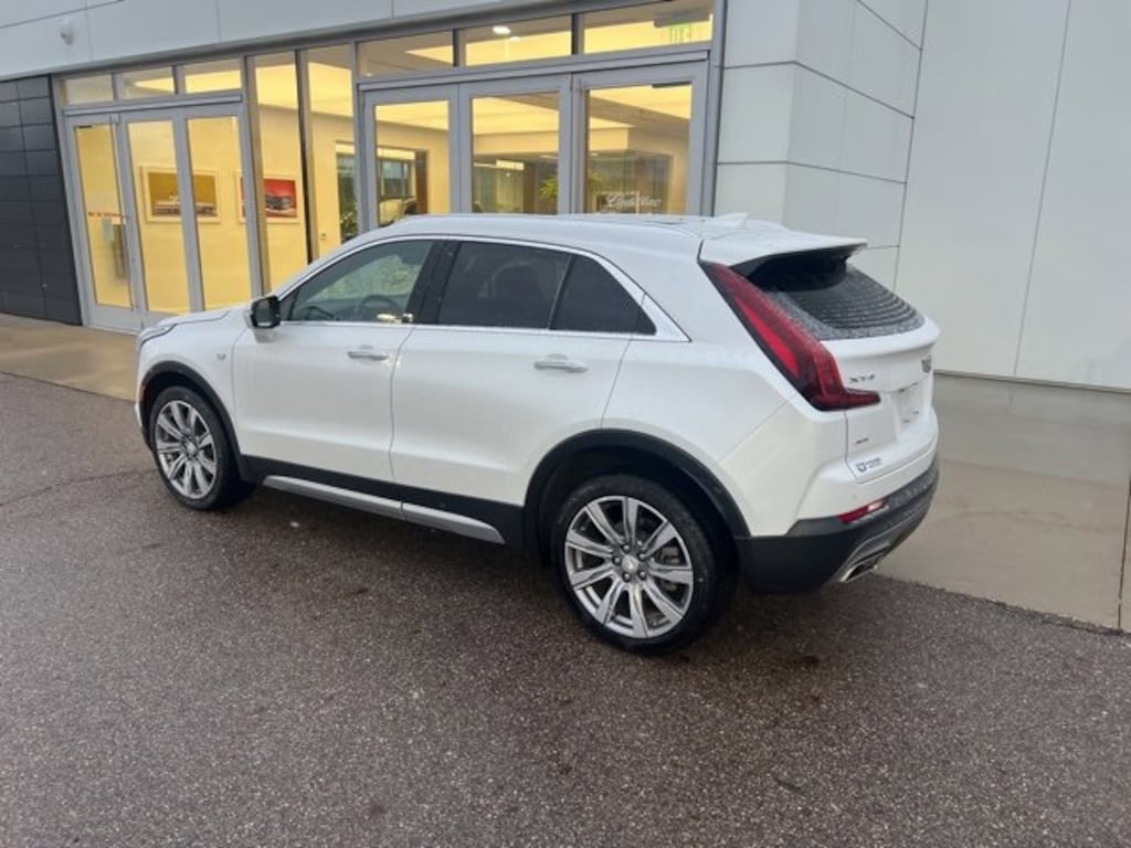 Used 2023 CADILLAC XT4 Premium Luxury SUV