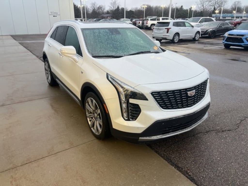 Used 2023 CADILLAC XT4 Premium Luxury SUV