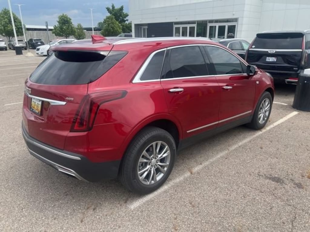 Certified 2023 CADILLAC XT5 Premium Luxury SUV