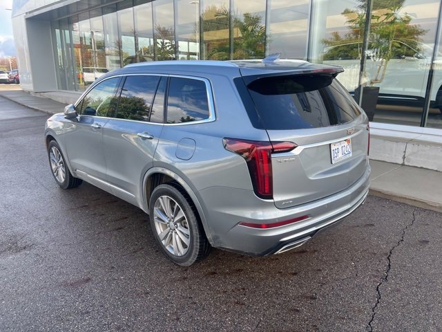 2023 Cadillac XT6 Premium Luxury photo 4