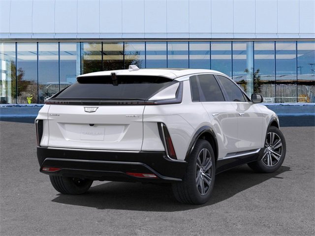 2025 Cadillac Lyriq Luxury photo 4