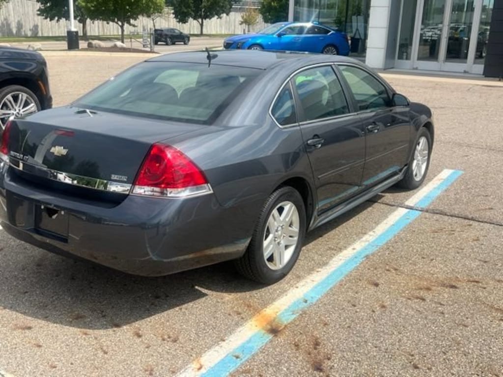 Used 2011 Chevrolet Impala LT Retail Car