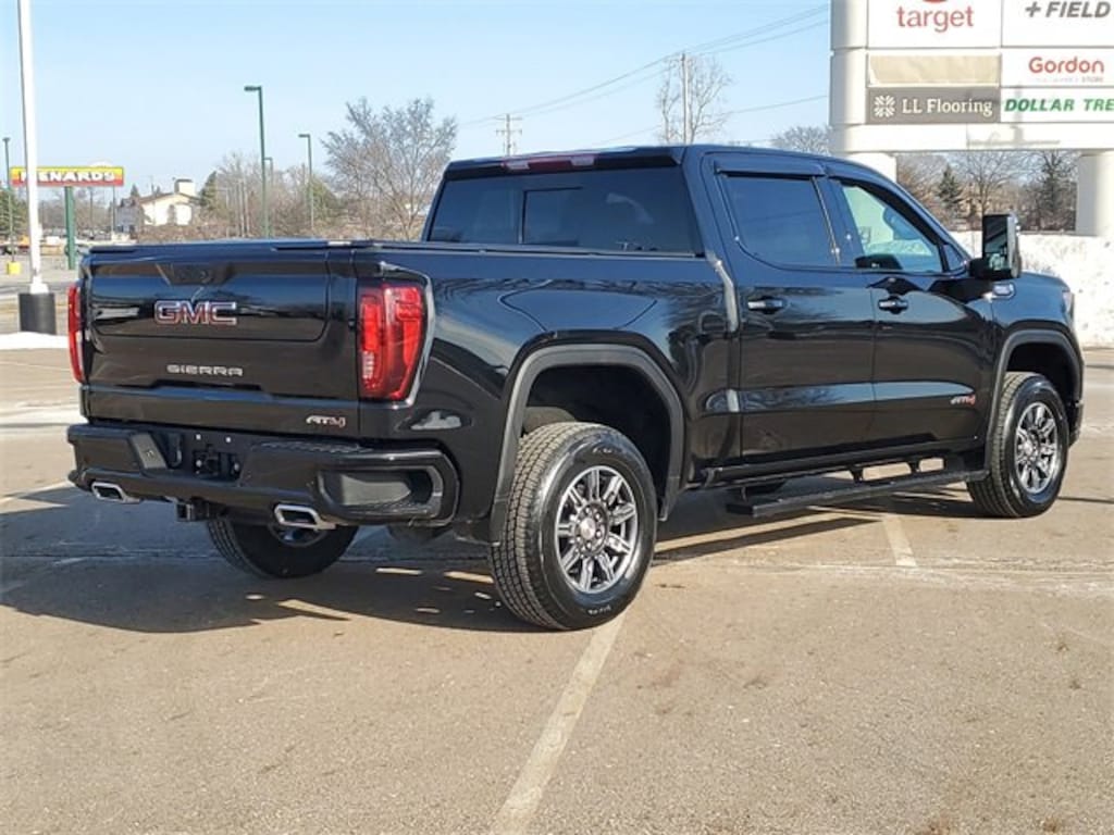 Used 2025 GMC Sierra 1500 AT4 Truck
