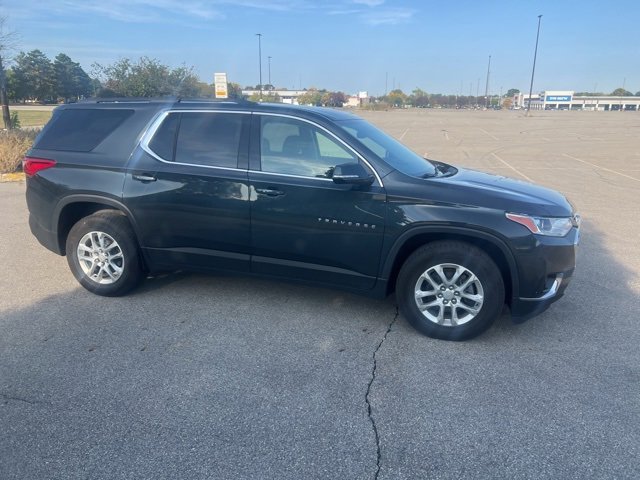 2020 Chevrolet Traverse Cloth photo 3