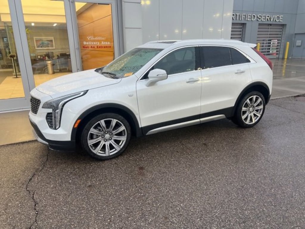 Used 2023 CADILLAC XT4 Premium Luxury SUV