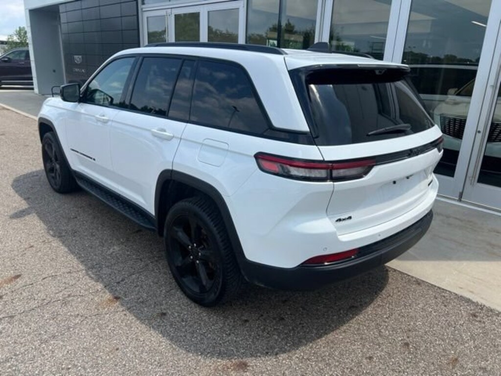 Used 2024 Jeep Grand Cherokee Limited