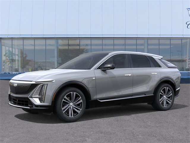 2026 Cadillac Lyriq Luxury photo 2