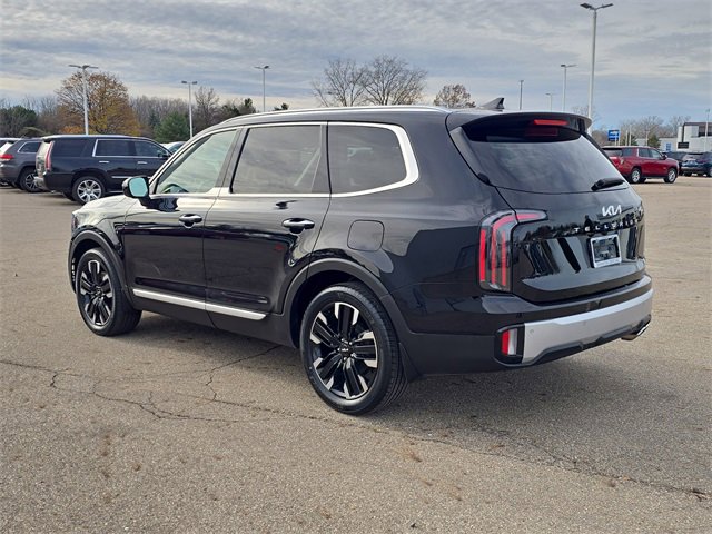 2023 Kia Telluride SX photo 2