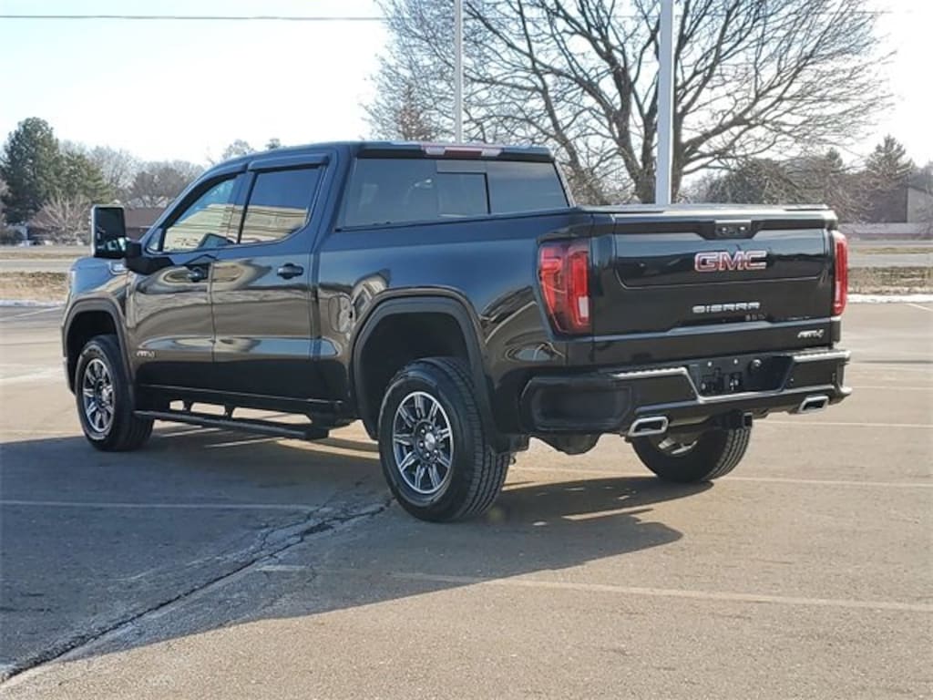 Used 2025 GMC Sierra 1500 AT4 Truck