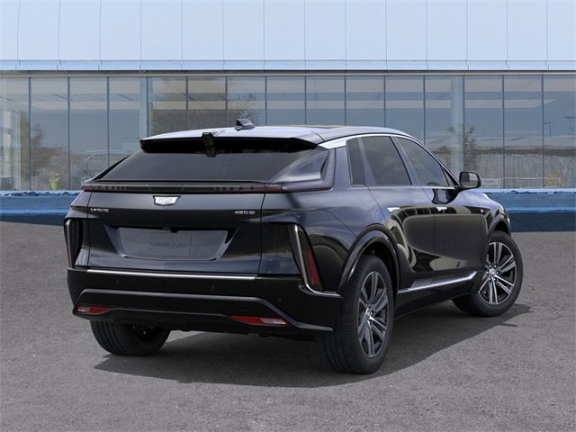 2025 Cadillac Lyriq Luxury photo 4