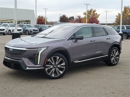 2025 CADILLAC OPTIQ Luxury 2 SUV