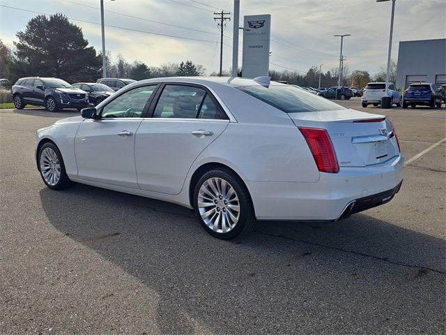 2017 Cadillac CTS Luxury photo 2