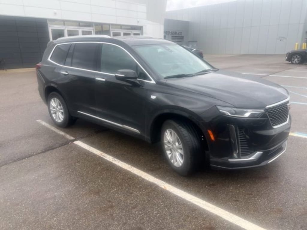 Certified 2025 CADILLAC XT6 Luxury SUV