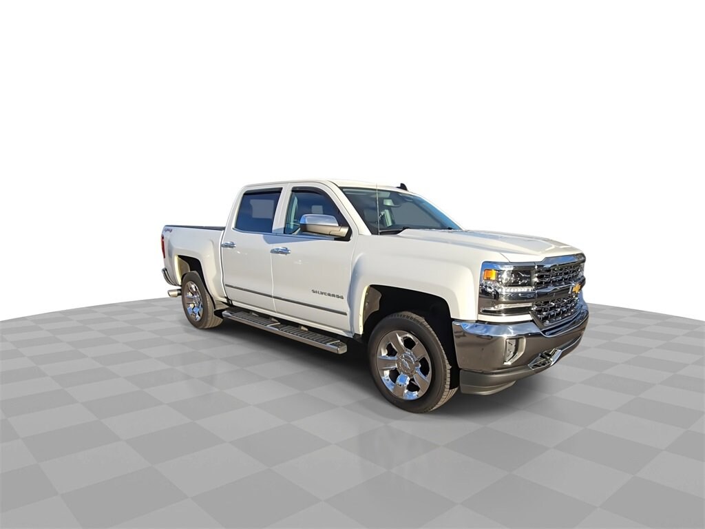 2018 Chevrolet Silverado 1500 LTZ photo 2