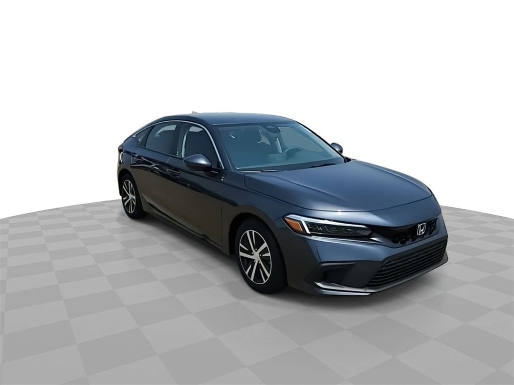 Used 2024 Honda Civic Hatchback LX with VIN 19XFL2H52RE018887 for sale in Lansing, MI